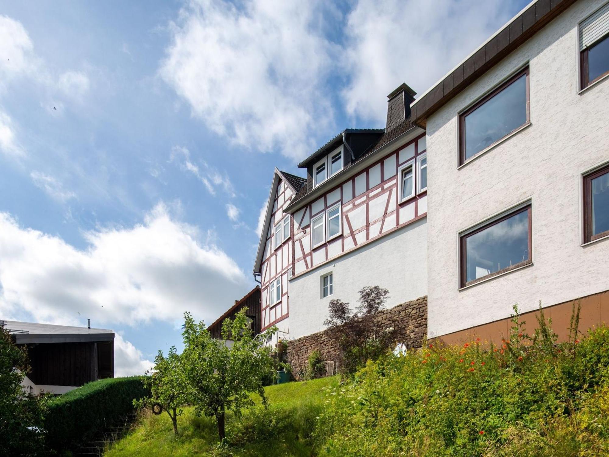 Delightful holiday home in Battenberg near forest Eksteriør billede