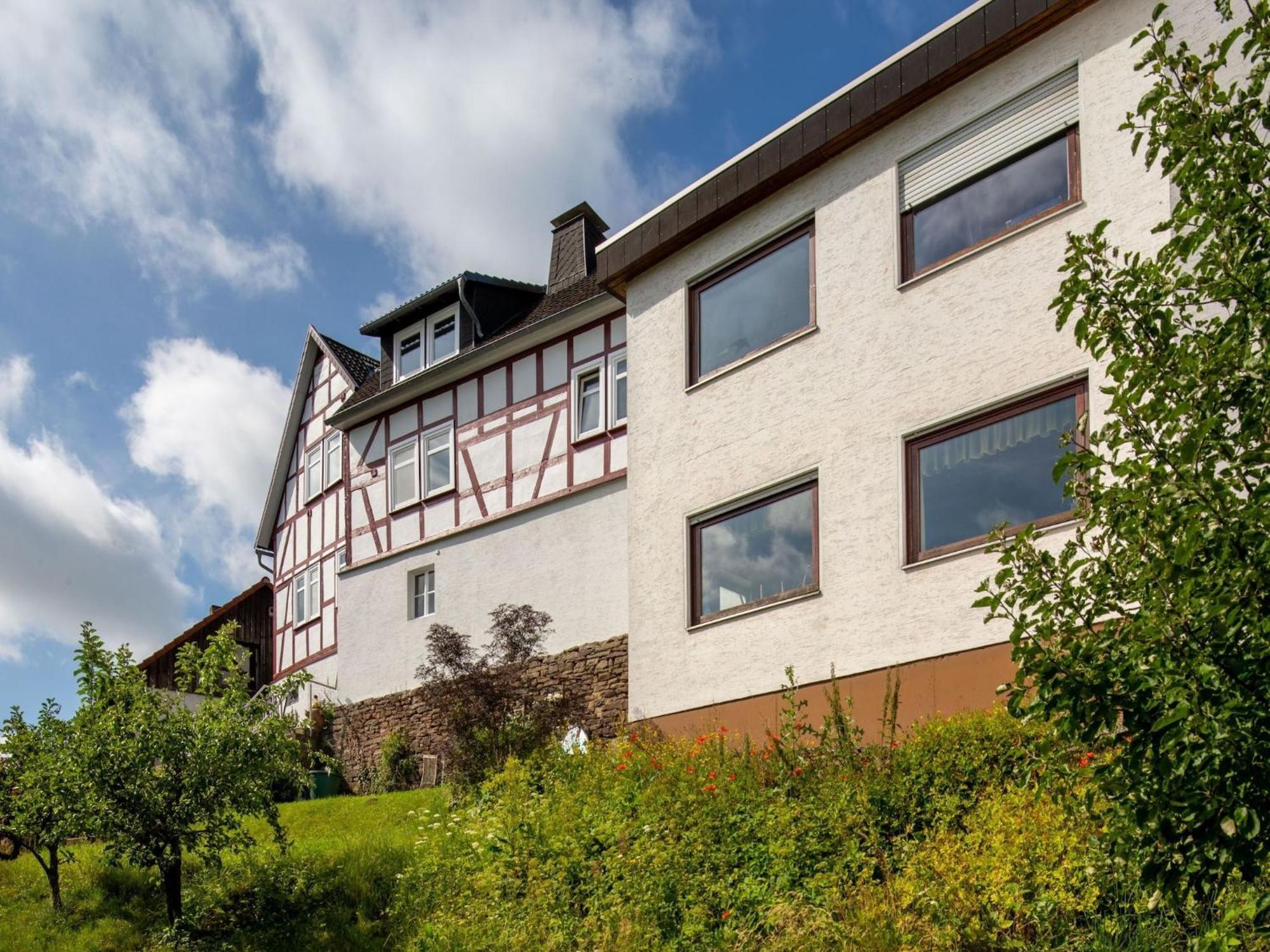 Delightful holiday home in Battenberg near forest Eksteriør billede